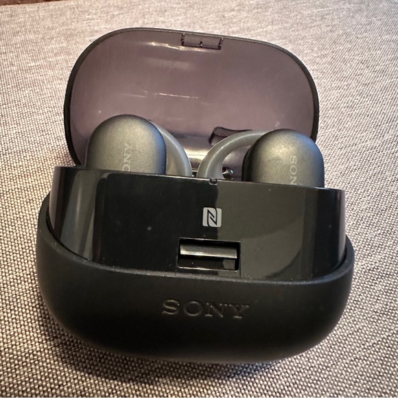 SONY WF-SP900 BLACK WF-SP900(W) SONY completely wireless earphone
